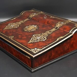 法国约1860年桃花芯木写字板 男爵家族拿破仑三世制盒师TAHAN作品